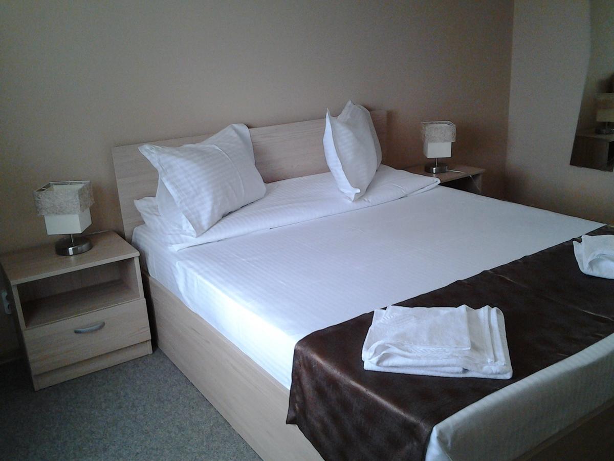 Năvodari Hostel Nova Route מראה חיצוני תמונה