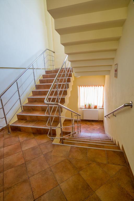 Năvodari Hostel Nova Route מראה חיצוני תמונה